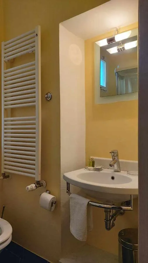 פירנצה Tornabuoni La Petite Suite 4*,  איטליה