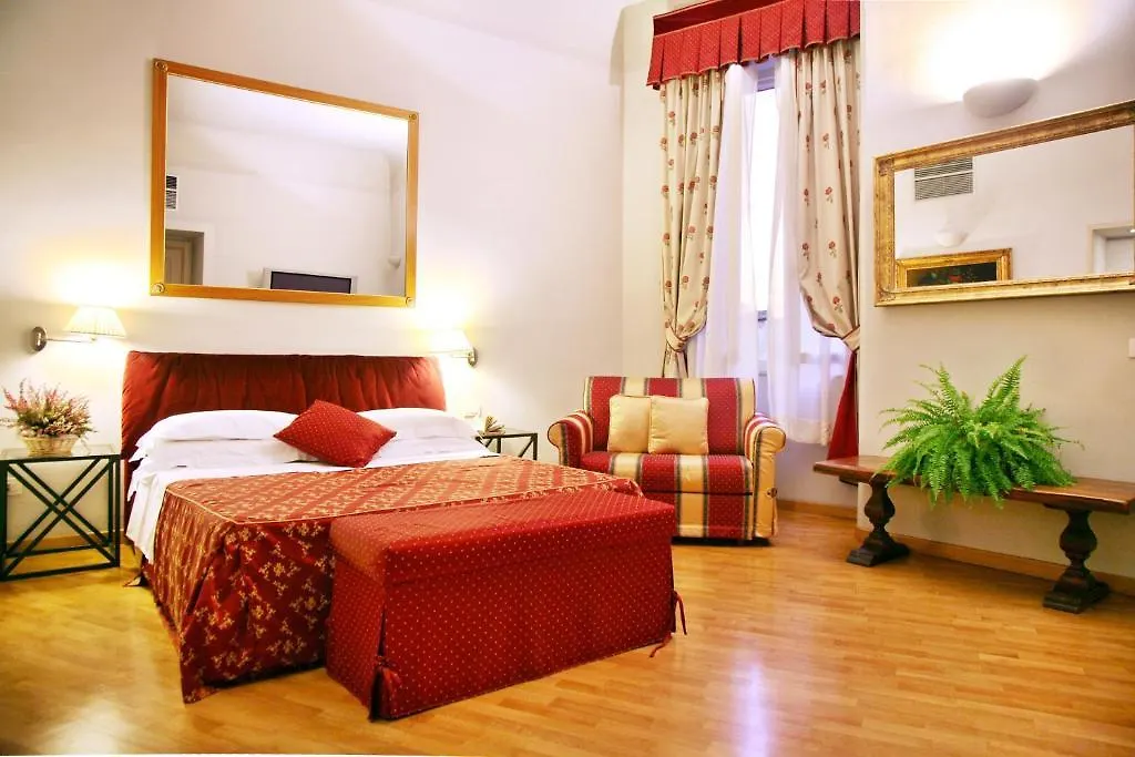 פירנצה Tornabuoni La Petite Suite 4*,  איטליה